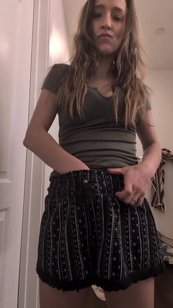 Coupleoffreaks13: Deep Fingering Doggy Style