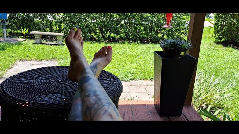 PandoraSG: 屋外の足無視