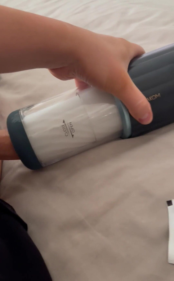 jay jenson: 让我像疯了一样呻吟记得轻扫一下看多个视频