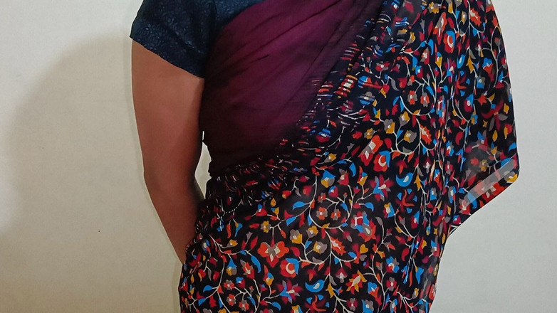 YOURAMRITA04: Pembantu desa memeknya dientot sama magangnya sendiri bagian 2 bahasa audio...