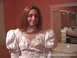 Homegrown Oral: Summer Tyme takes Michael Kahn's cock on her wedding day
