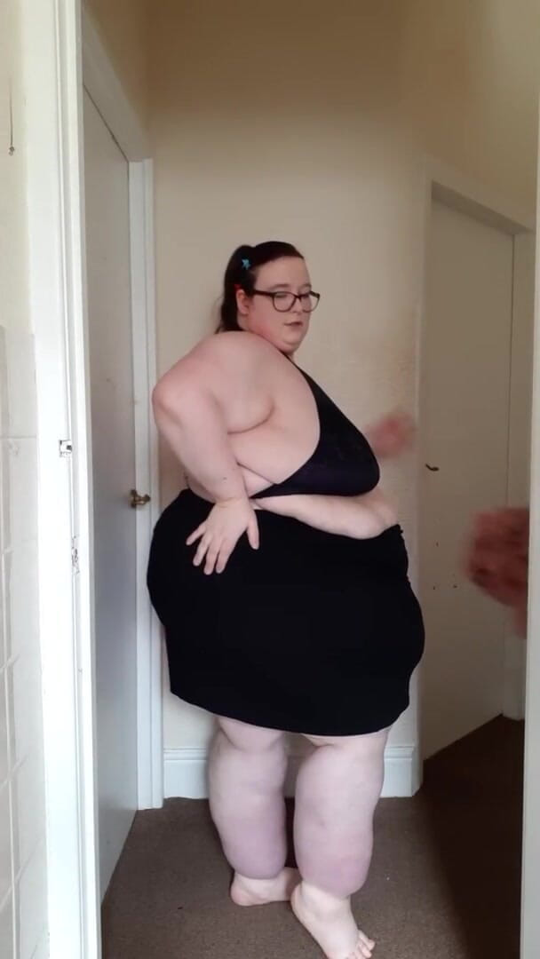 SSBBWLadyBrads: Sexy lingerie on this cute body