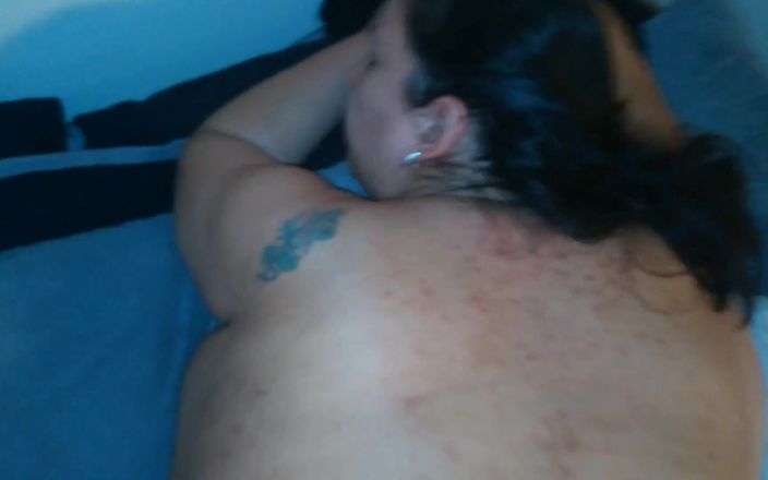 Indian fuck queen: Mein ehemann fickt mich hart und tief über das bett beugt...