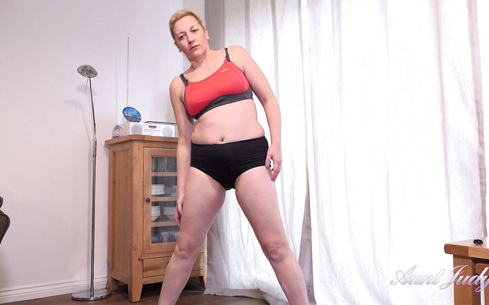 Aunt Judy&#039;s: BibiJudys - latihan panas clare ibu rumah tangga Inggris berusia 46 tahun