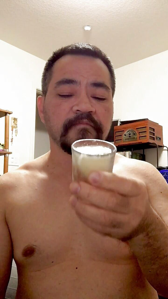 Loverofmen: Mange mon sperme gelé