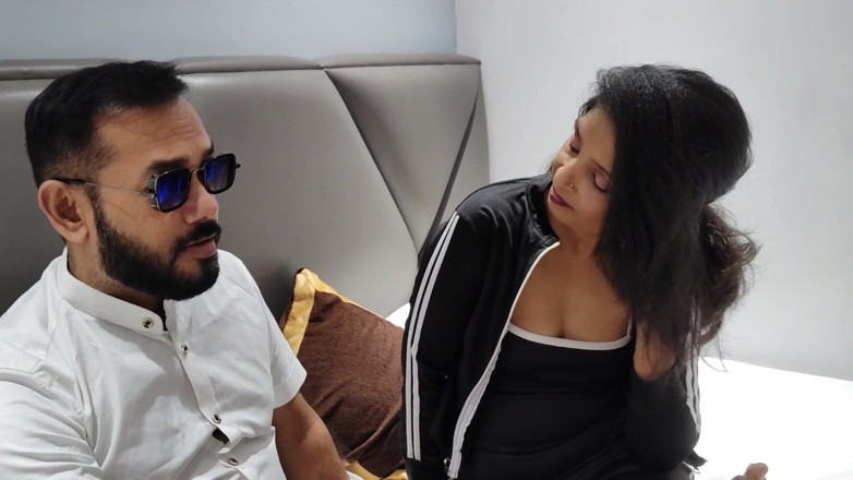 Anjalisingh_sexy: A Man Called His Secretary in His Room and Fucked,...