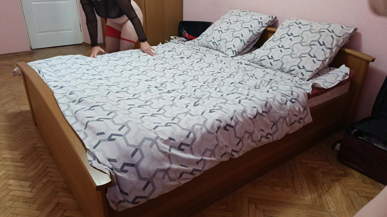 StrongSrg: Chubby Whore on One Hour - Hide Cam in Hotel