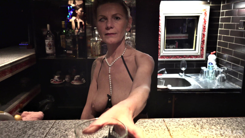 Horror porn: Horror Porn 34 Freak House the Beauty with Double Pussy