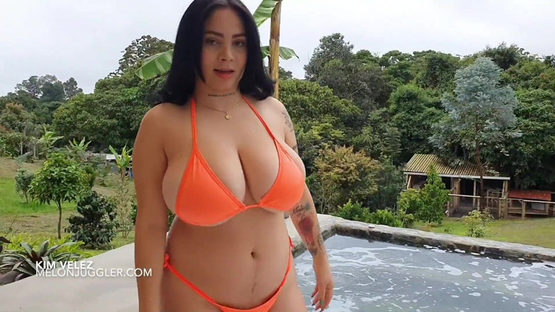 Melon Juggler: Busty Bikini Babe Kim Velez