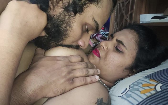 Vaigavarun45: Mallu Couple 20 Minutes Boobs Suck, Vaishnavy Non Stop Boobs Suck...