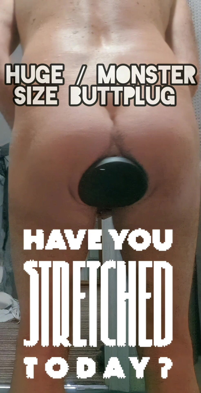 MaleModel: Un enorme plug anale