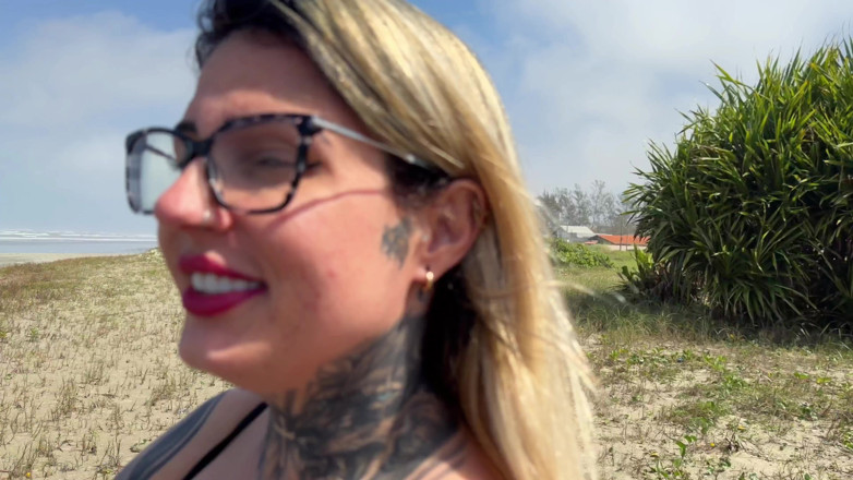 Couple dna: On the Beach My Wife and I Invited a Beachgirl...