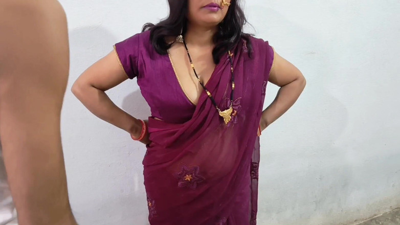 Happyhome: Desi Bhabhi sex anal cu preludiu romantic