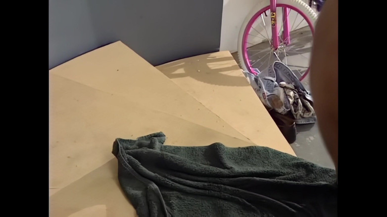 Blitzporn: Typowa młoda dziewczyna z sąsiedztwa dobrze się pieprzyła