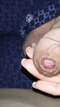 Yavaş elle muamele. Milasha Ponri