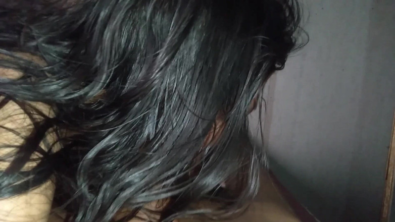 SheilaHD: Подруга в порожньому будинку