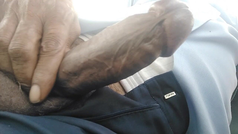 A_k_93152: Silny indyjski kutas