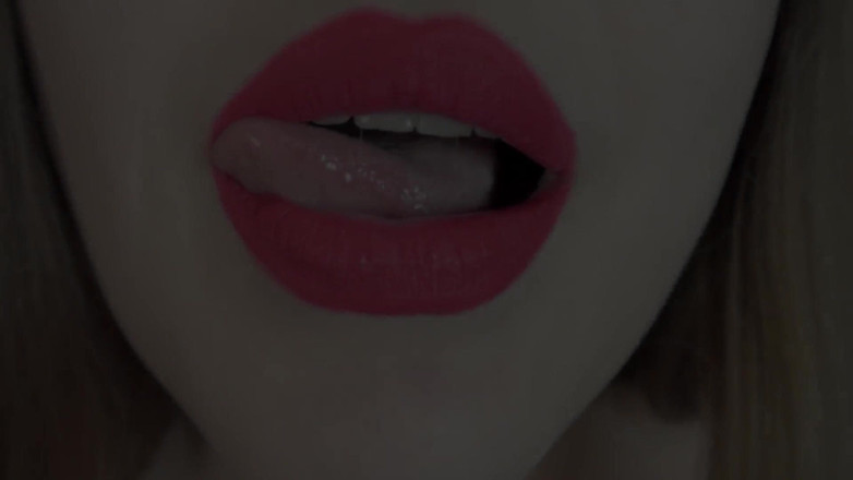 BustyVic: Close-up mouth, lips, tongue fetish