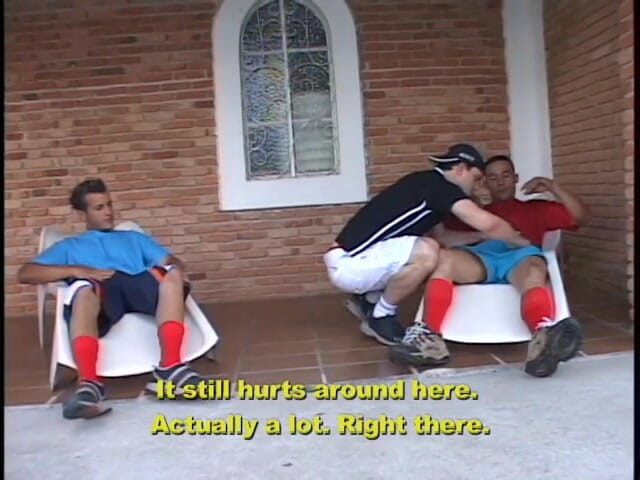 Gays Case: JuniorKa Veroneze, která byla rozhodčím na fotbalovém zápase, navržený pár...