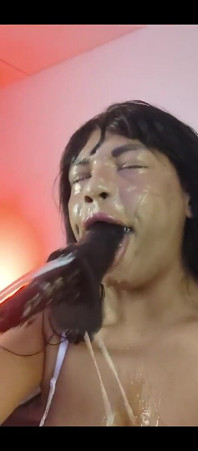 Extremely Sloppy Deepthroat