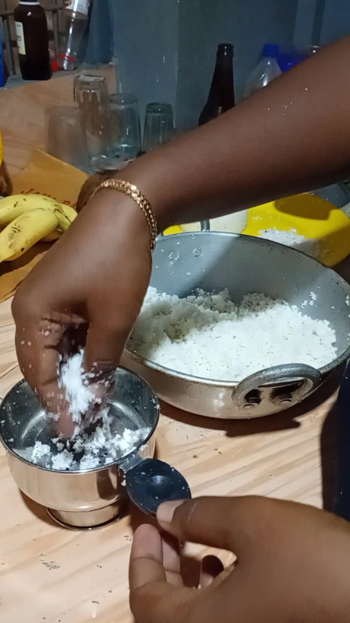 athira1992: Desi Wife Fucking in Kitchen