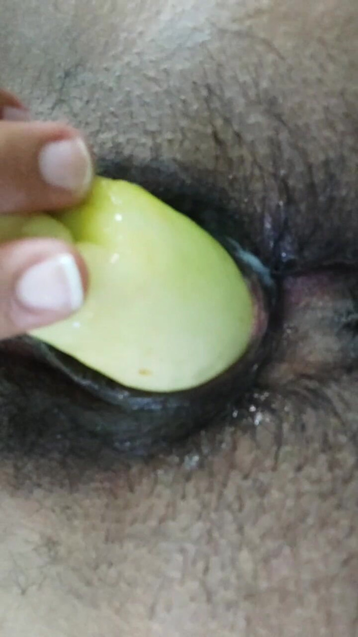 Nidhi_lovesall: Gadis sange desi masturbasi dengan dildo