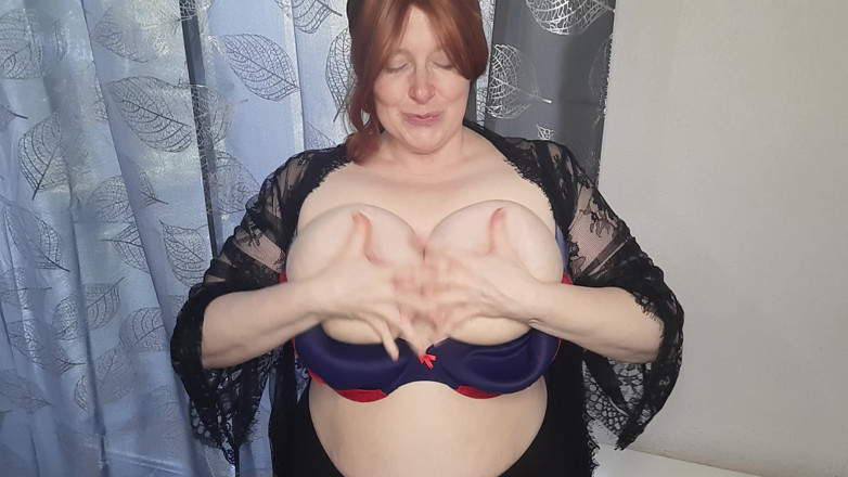 Curly_Dreams: Oil for My Tits and You Imagine It's Your Hands