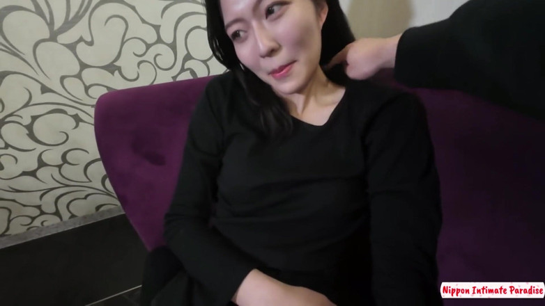 Studio Modern Shunga - JAV: Fully Revealed Beauty Face in View Huge Toy Leaves Her...