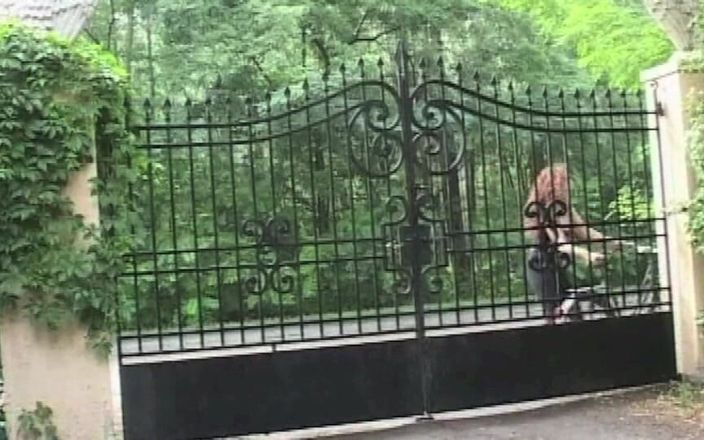 Inhonorof porn: Jessica Fiorentino quyến rũ và đụ bạn trai của chị kế