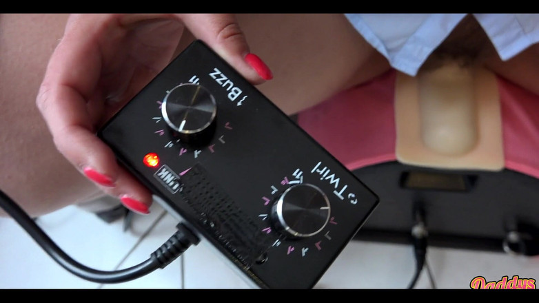 Daddys Luder: Бизнесвум женщина