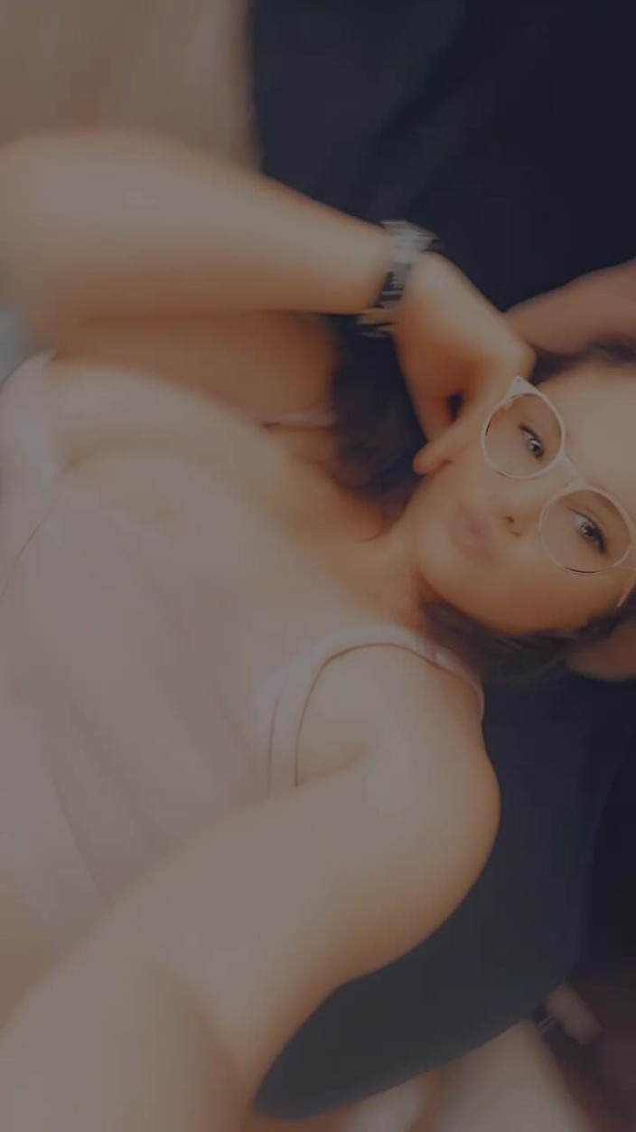 Snow bunny lvs GG: Cuma sekilas ngintip aja