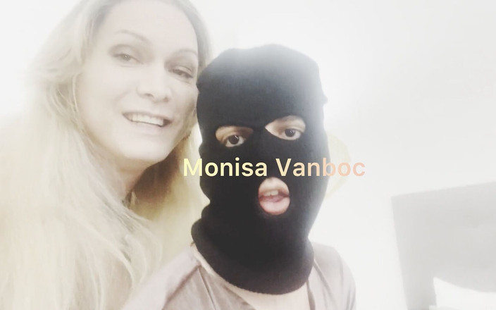 Monisa Vanboc: 顺从的底层奴隶操了我的女主人monisa vanboc