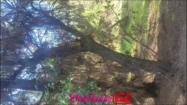 Only Riderqueen BBW Step Mom Latina Alone: ライダークイーン一人、屋外、ファンのための動画。