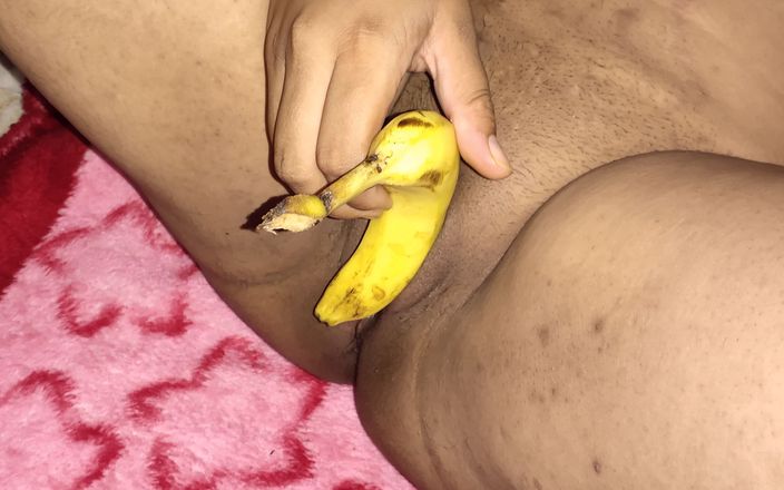 Desi Angel: Indian teen girl playing beautiful moist pussy solo fingering with...