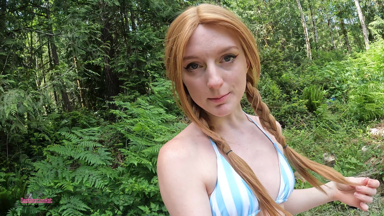 Destination Kat: पानी में पेशाब करना