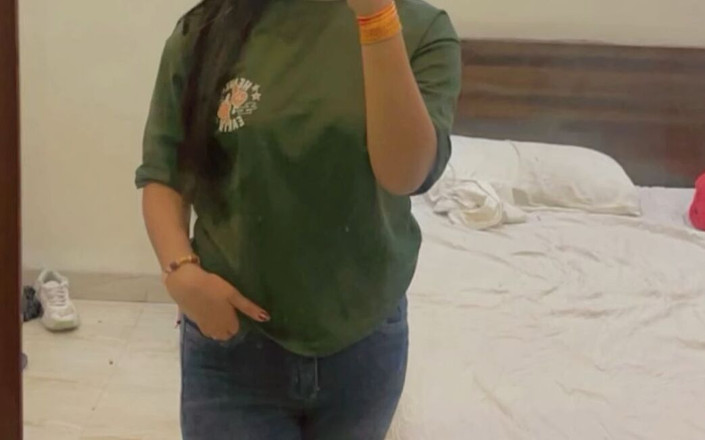 Rishi: Desi dívka v hotelu Sex