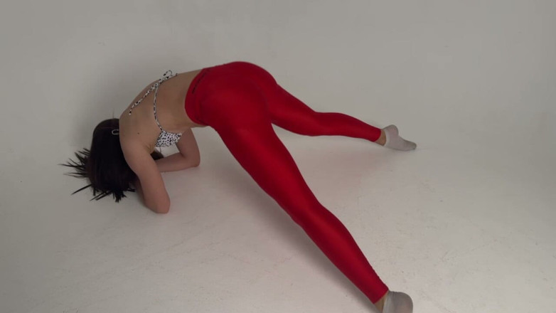 Skinny_lady69: Ciasne czerwone legginsy joga