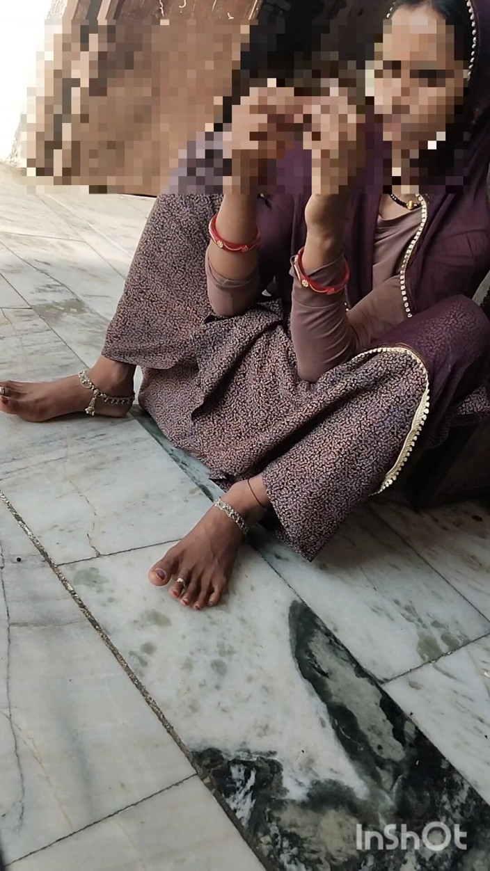 Pushpa-devi couple: Today Pushpa's Husband Was Not at Home