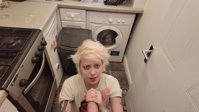 Glitterqueen1999: Caught Wanking by Stepmommy - Reluctant to Taboo Fun