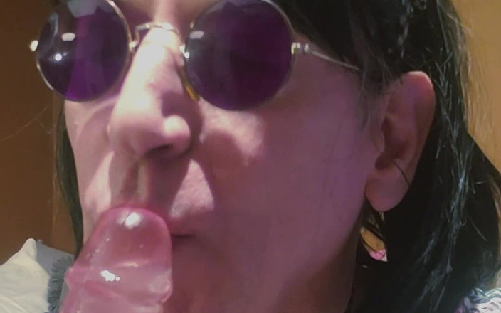 Daphne Desire: Sissy Slut Cums in a Glass for You to Taste