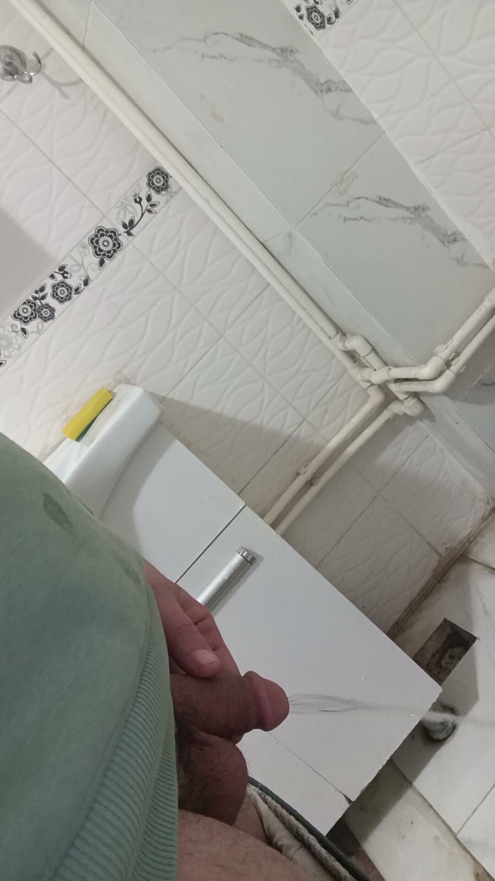 ANGELICALOVER: Čůrací porno Pissing Zlatá sprcha Ženský Močení Smáčení Čůrání Fetiš Videa moč...