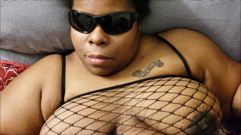 Da Sex Addicts: I crawl in the bed n stroke his cock till...