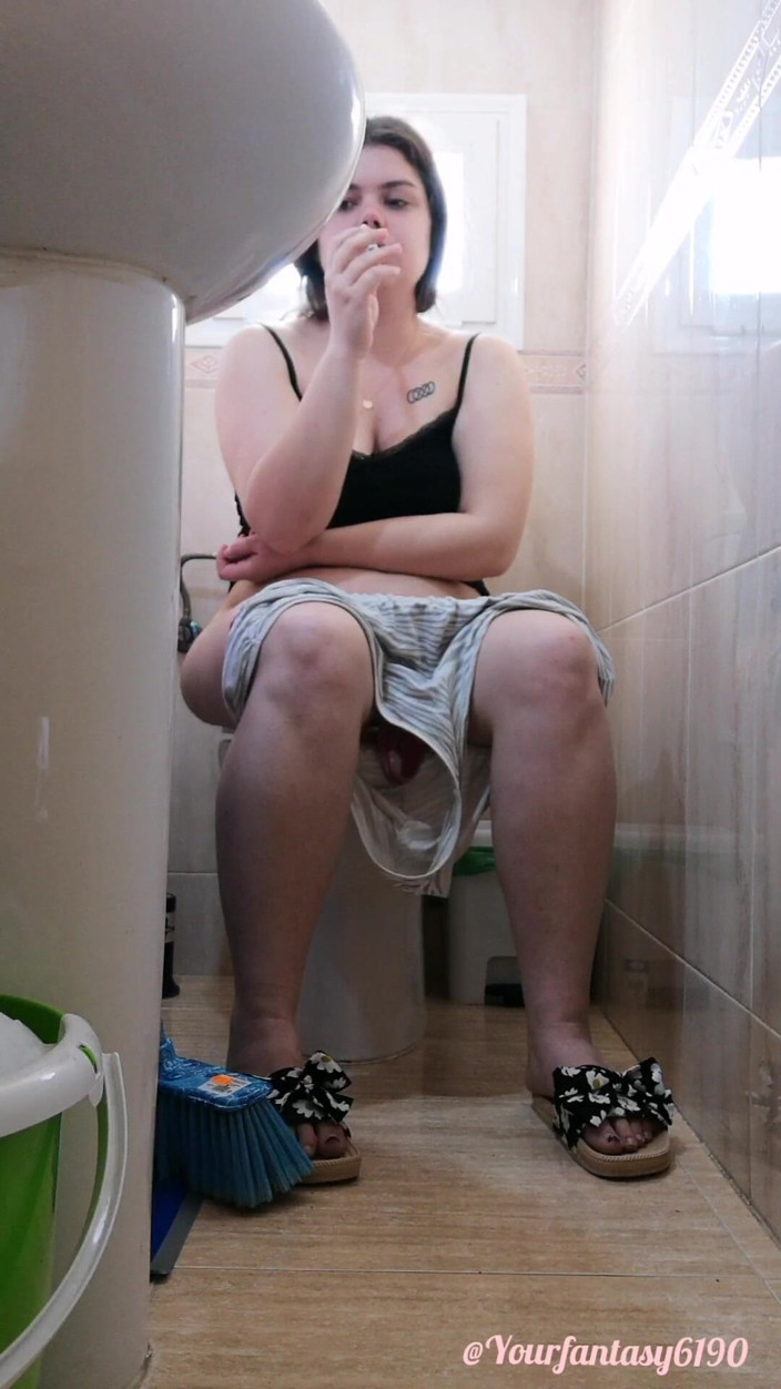 Your fantasy studio: Toilet Diaries First Week Compilation