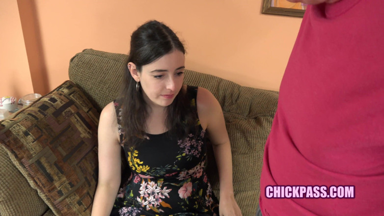 ChickPass Amateurs: Logan fucks brunette MILF Chloe Faye's sweet pussy