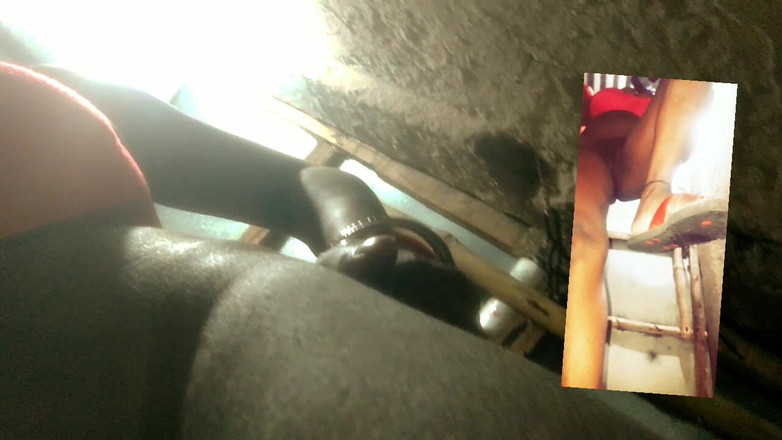 Sweet: Bengalli boudi büyük kitaplar