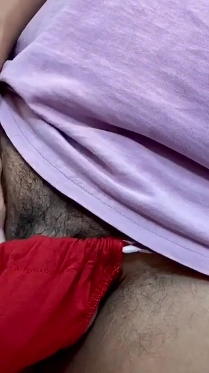 UnderXiaoQiang: Alguém me comprou esse par de calcinha e me perguntou...