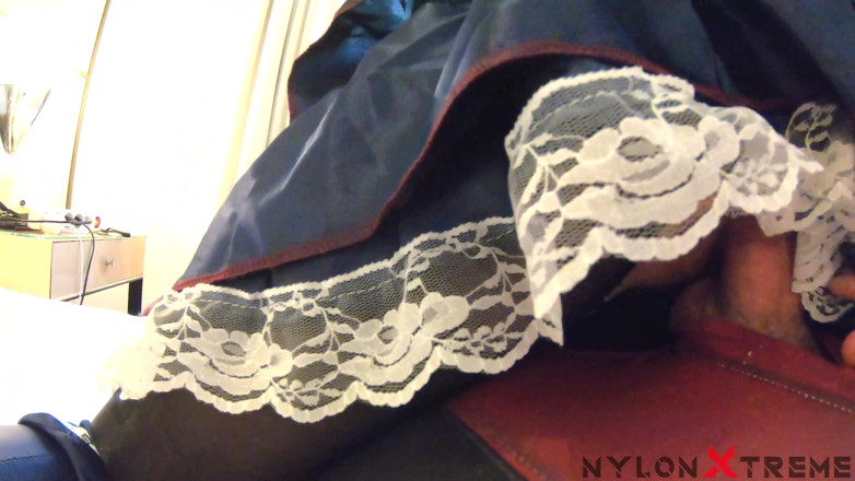 Nylon Xtreme: POV cam Luna rival Harley Quinn Sex with black pantyhose