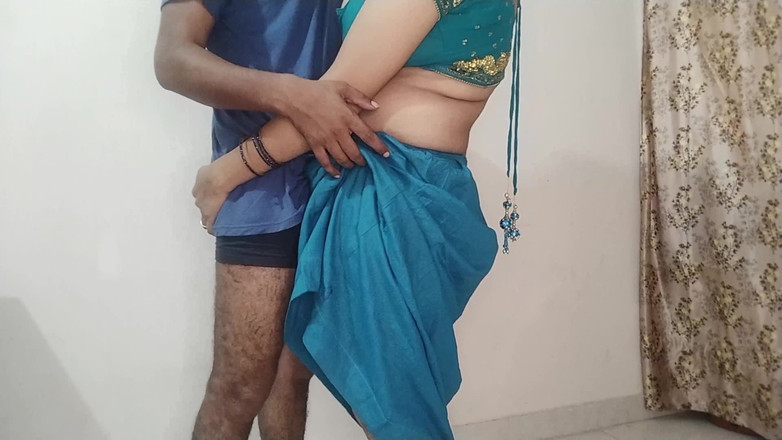 Yourdidipriya: Desi ošukal mladou nevlastní dceru mého nevlastního otce