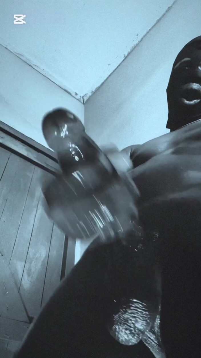 Bbc-godaddy: Deel 2 Meesterfokker Van Grote Zwarte Pikken Streelt En Neukt Hem...