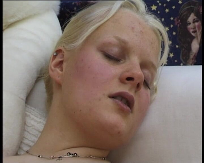 YOUR FIRST PORN: Kompilace 2 Geile Frauen 6 - 2 nadržené ženy 6